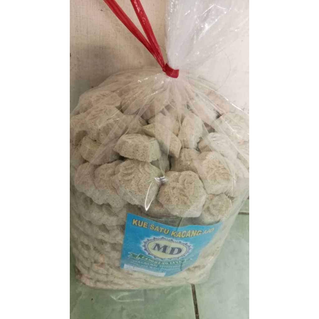

KUE SATU KACANG IJO 1 BAL ISI 1KG MAKANAN TRADISIONAL KUE SATU ASLI KACANG