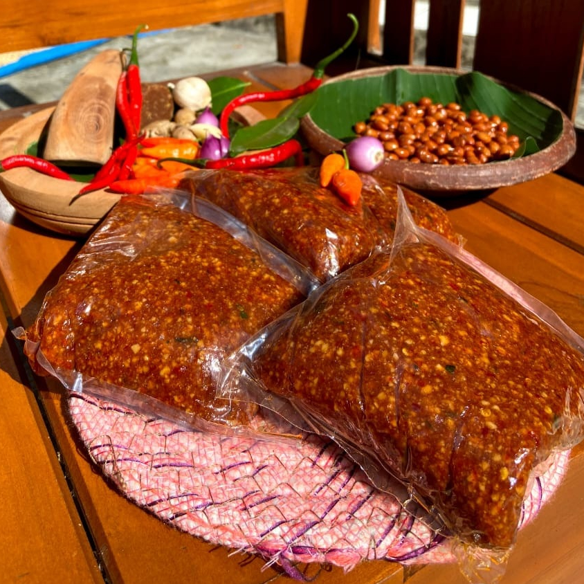 

Sambel Pecel Madiun Sambal Kacang Bumbu Pecel Asli Tanpa Bahan Pengawet Halal