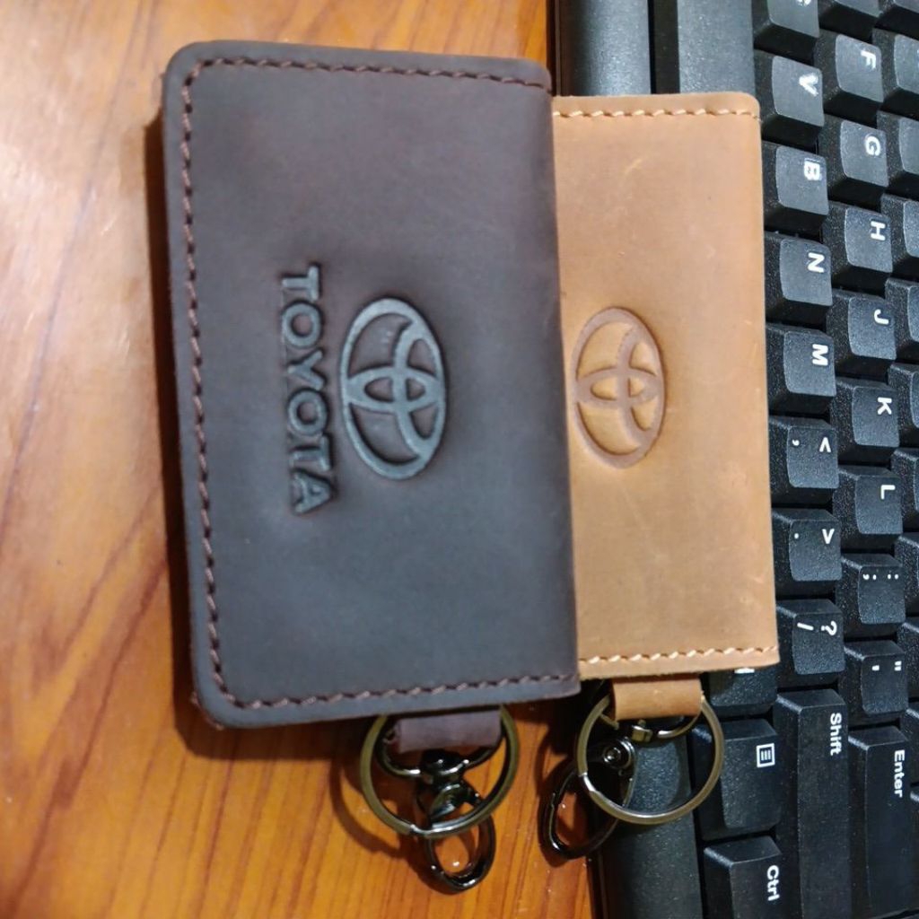 dompet stnk ;'dompet kartu;'cantolan kunci;'gantungan kunci mobil kulit asli/gantungan kunci mobil l