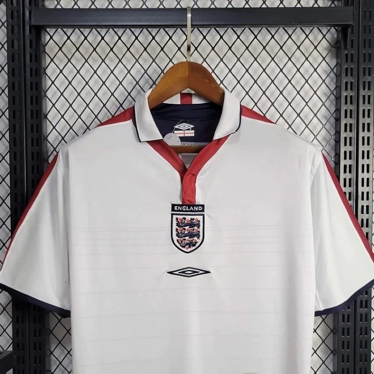 Retro Vintage Inggris Home 2004 Grade Classic