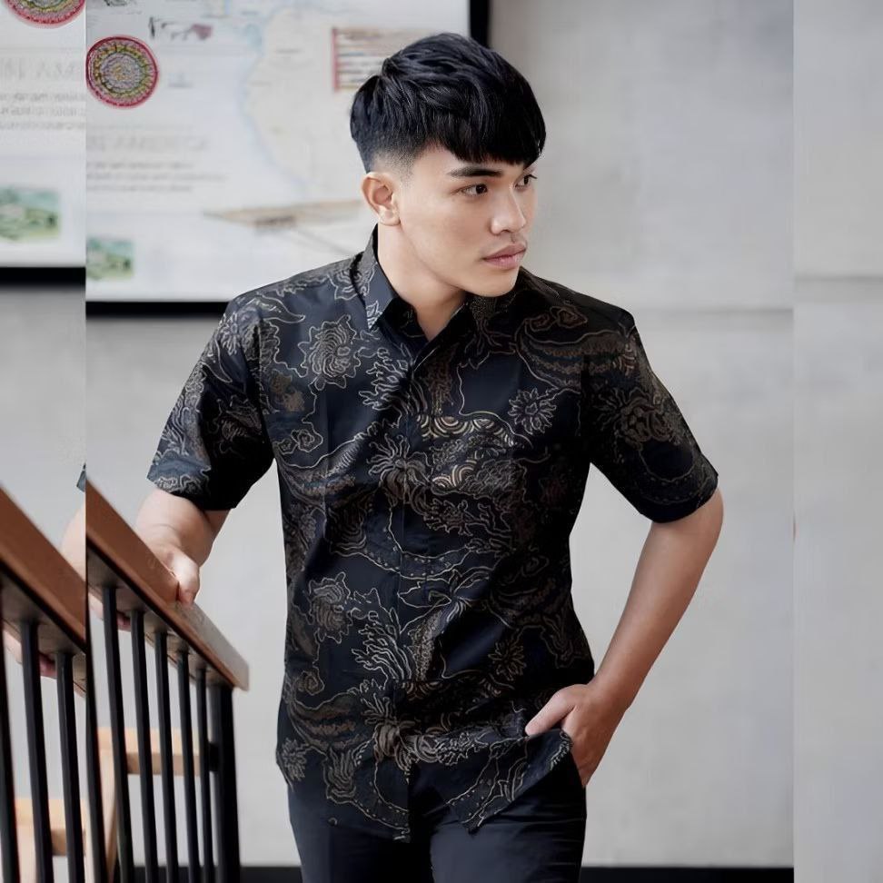 KEMEJA BATIK PRIA LENGAN PENDEK HEM BATIK PRIA MEWAH TRENDY MURAH