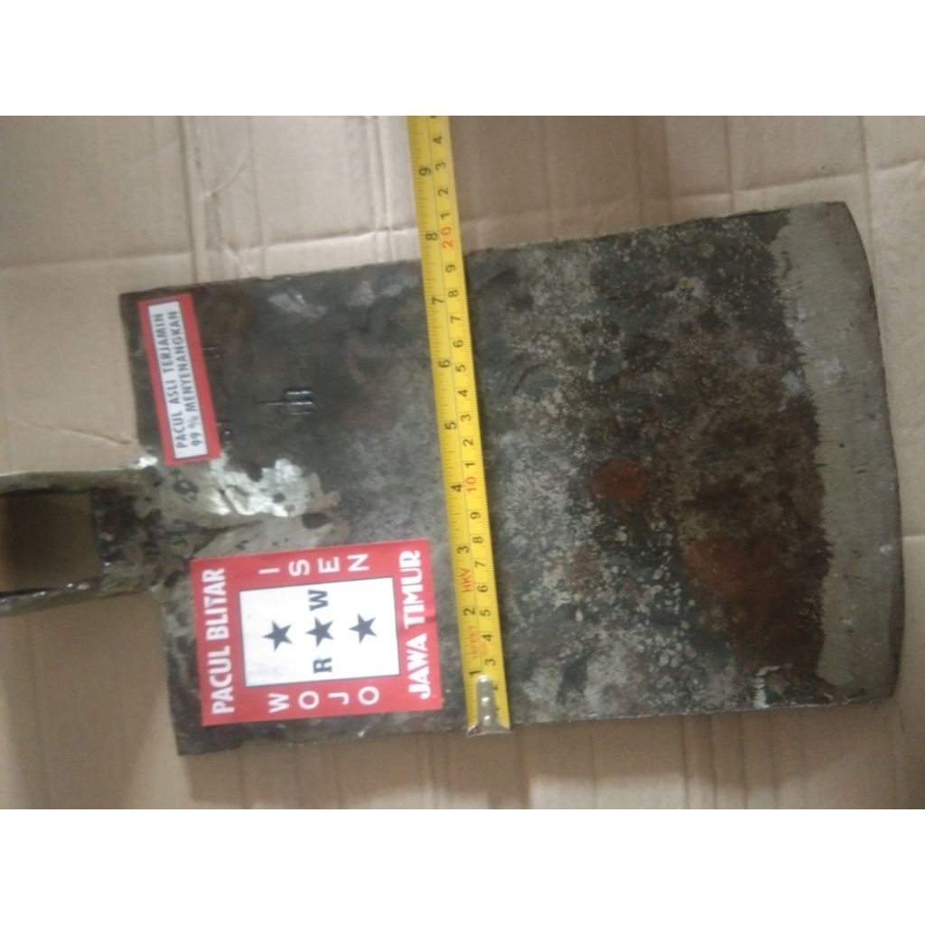 Cangkul Blitar Wojo Isen