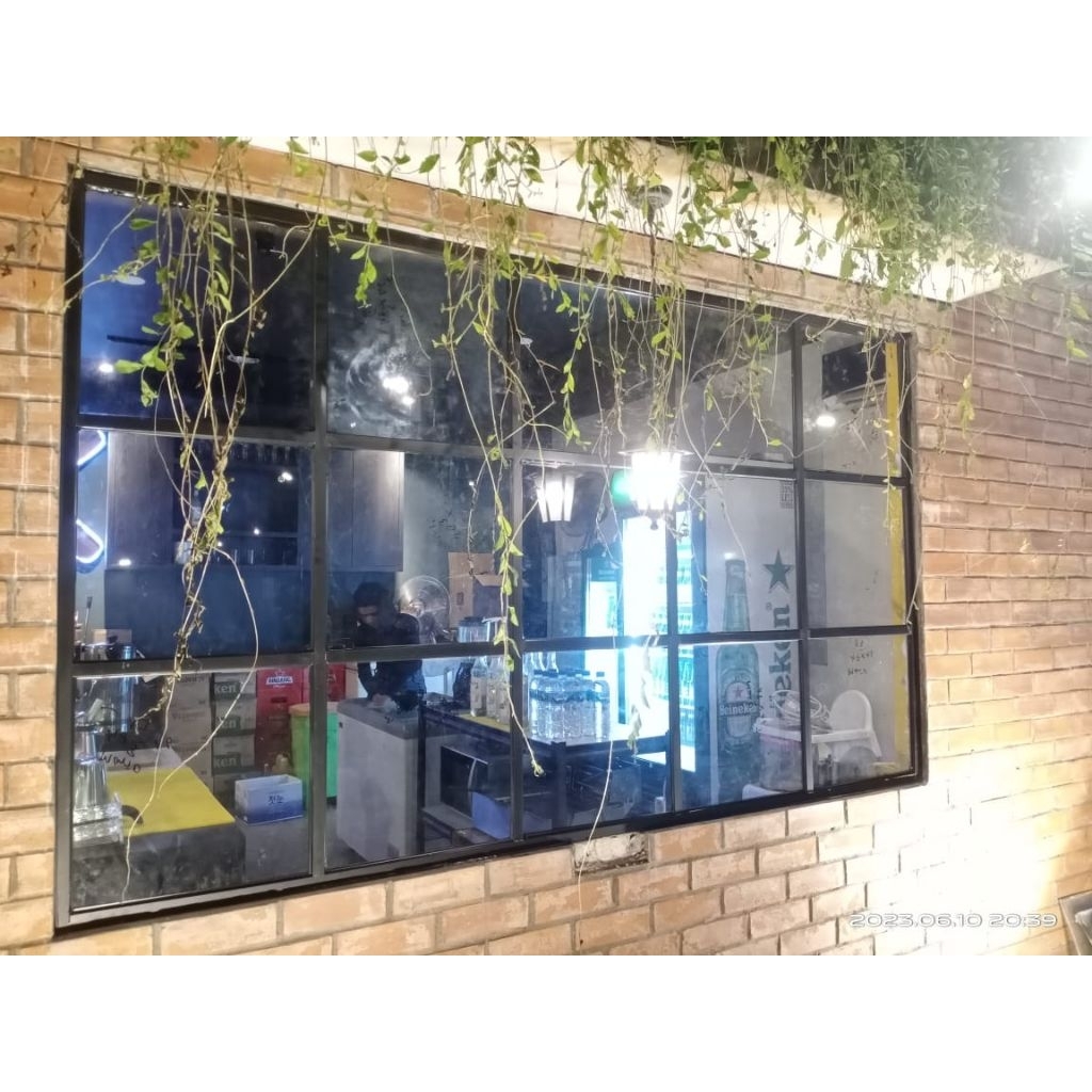 partisi aluminium kaca