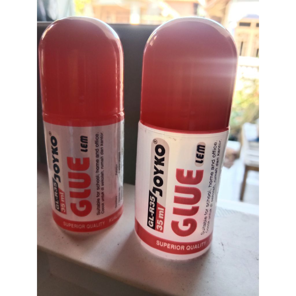 

Lem Glue Joyko kecil