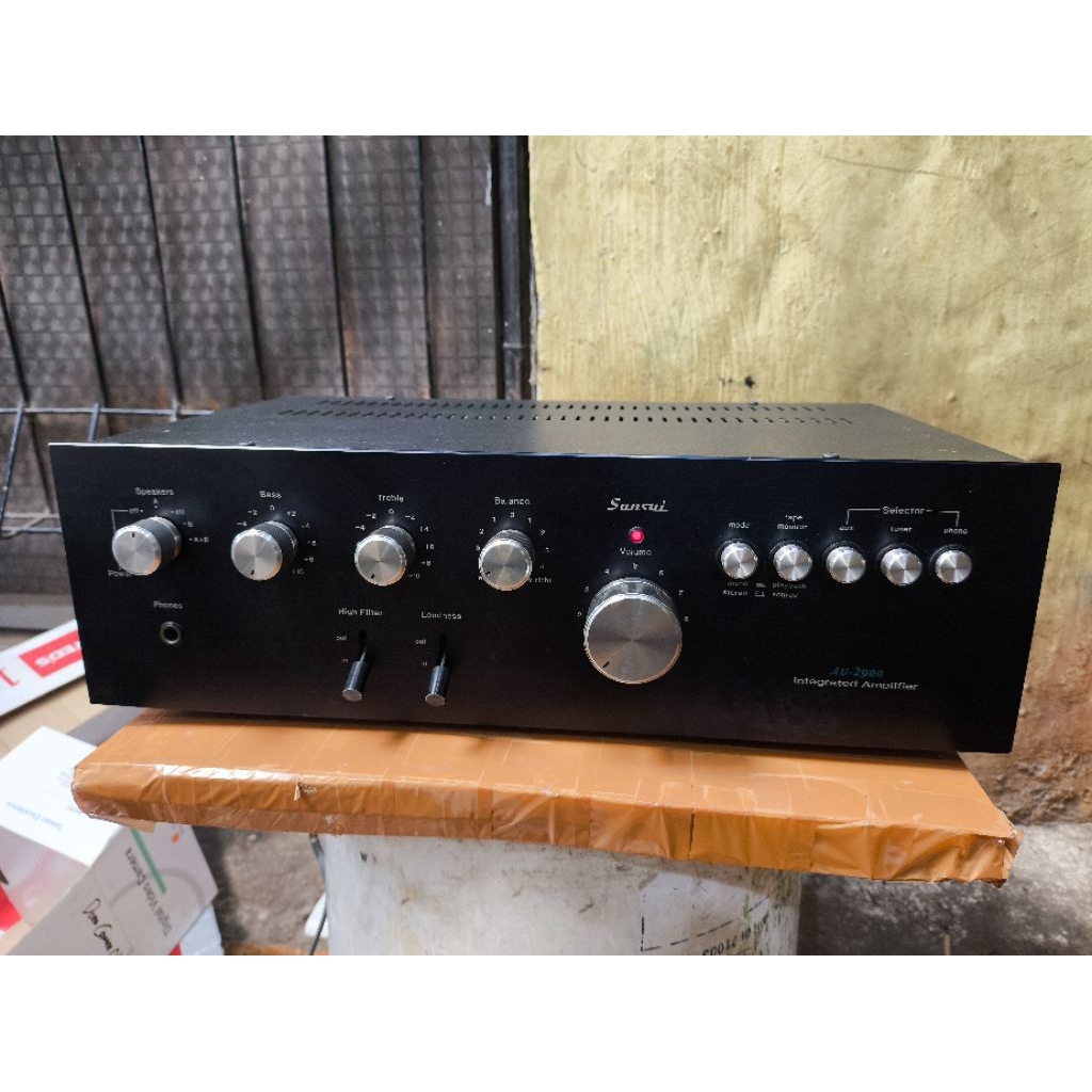 amplifier sansui AU2900