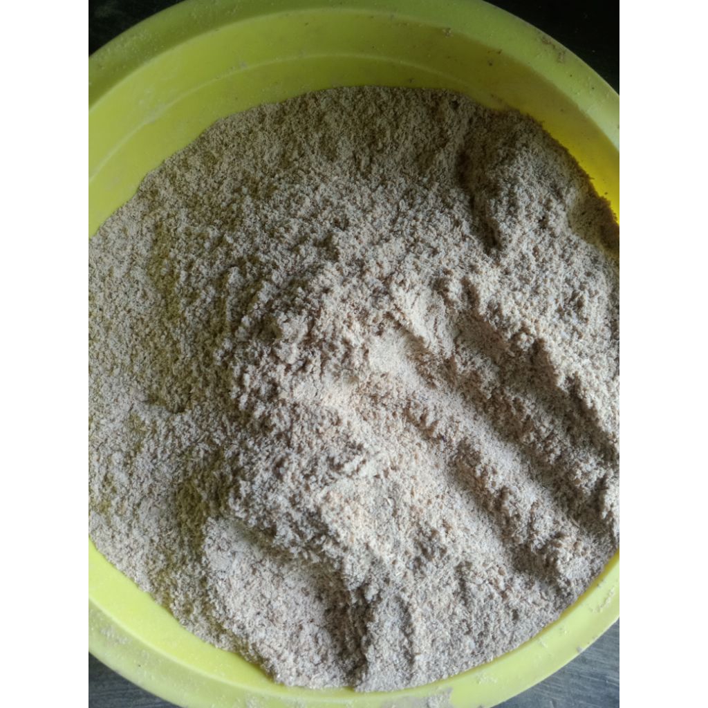 Dedak katul padi pakan ayam dll 1 kilo