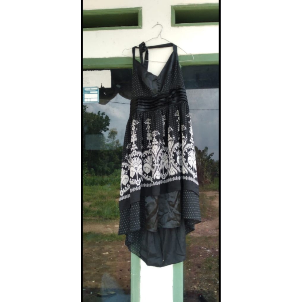 dress pesta tali leher