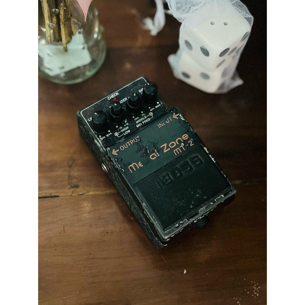 Boss Metalzone MT2 Efek Gitar Bekas