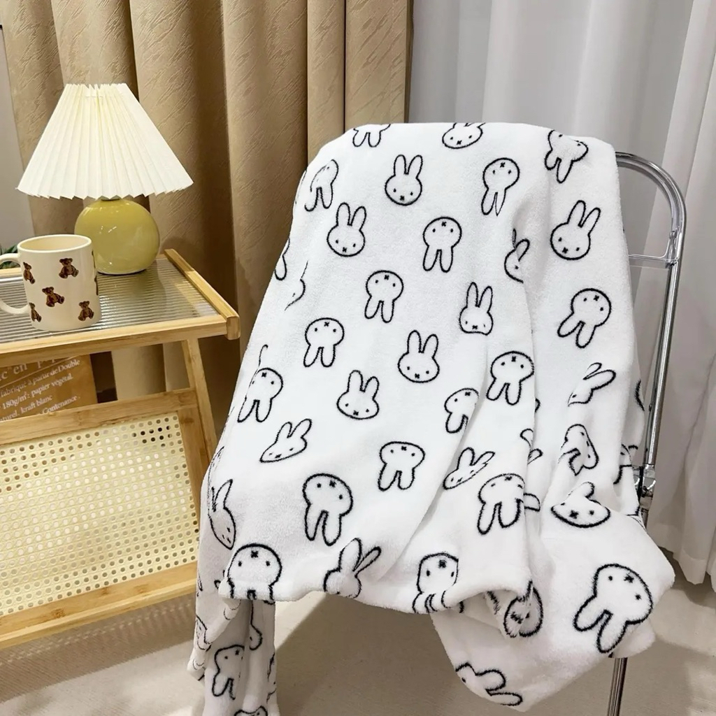[PREORDER] Selimut Miffy Motif Kartun – Selimut Lembut Flanel untuk Anak & Dewasa, Cocok untuk Tidur