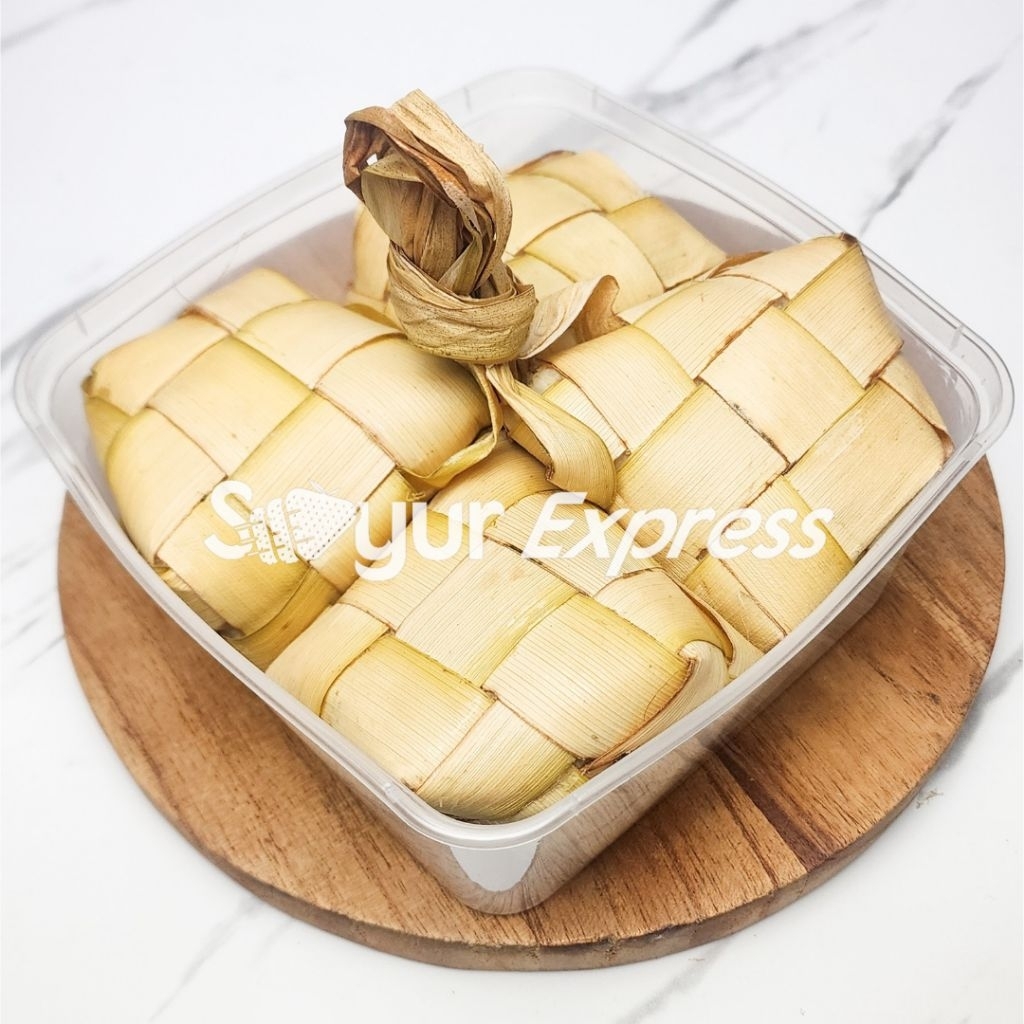 

KIRIM INSTAN Ketupat Matang 1 Ikat 4 buah