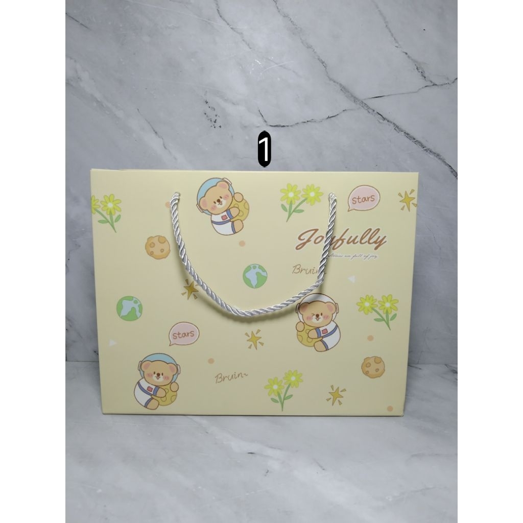 

PAPER BAG FANCY / TAS KADO ULANG TAHUN