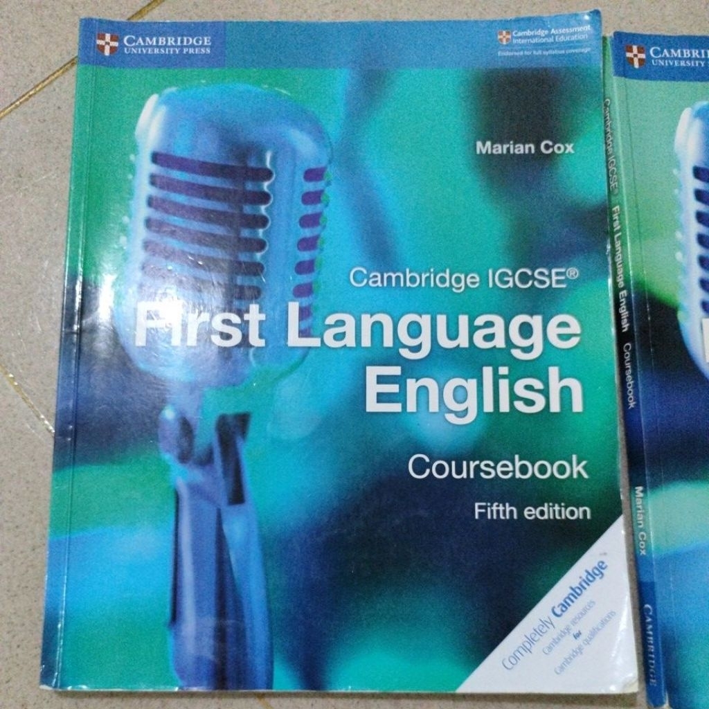 Cambridge IGCSE First Languange English Coursebook fifth edition original preloved