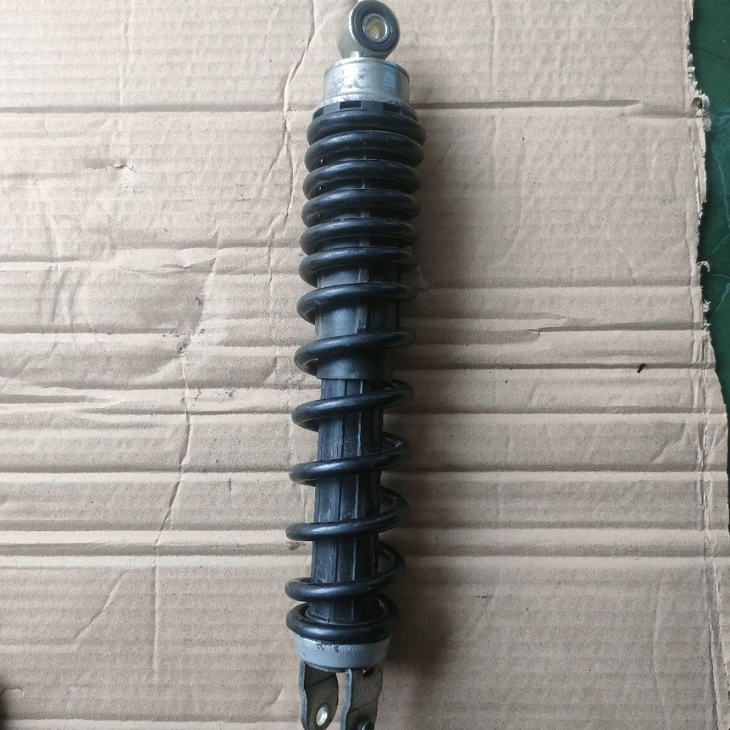 Shok belakang Vario 125/150 LED old original