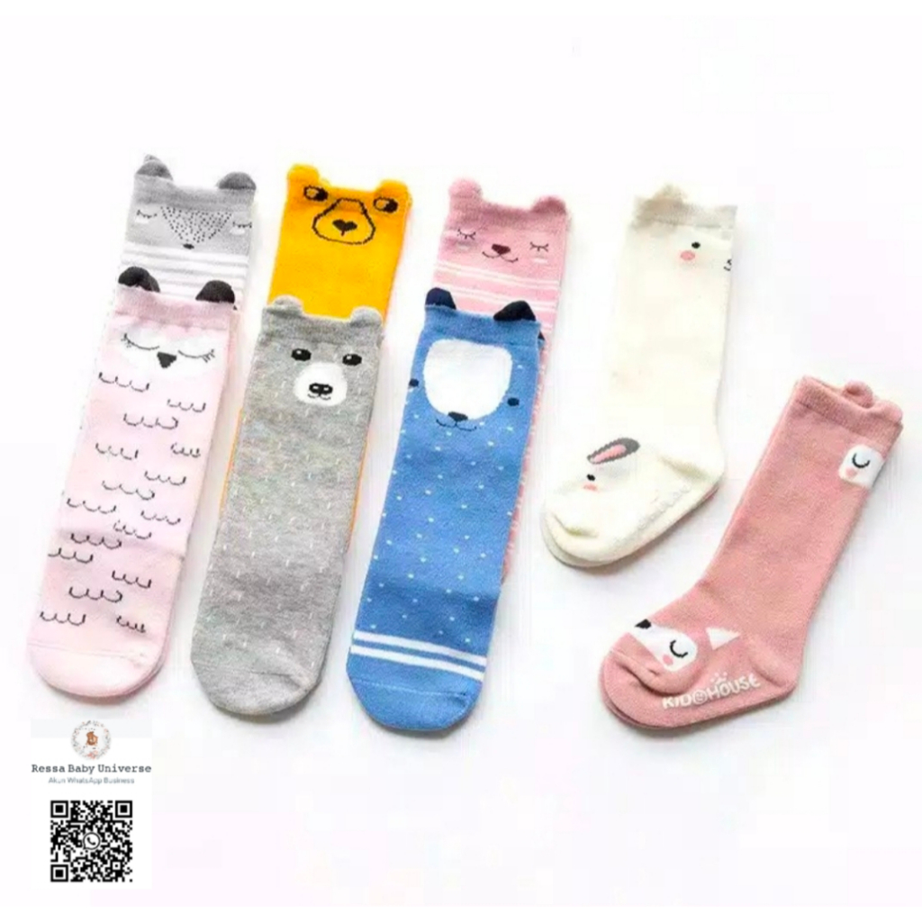 Kaos Kaki Motif Karakter Anti Slip / Kaos Kaki Anak Anti Slip