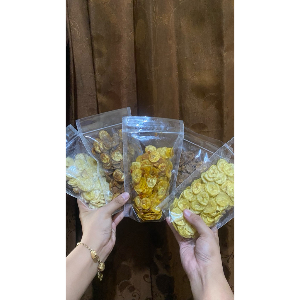 

keripik pisang goroho lumer kriukk varian rasa