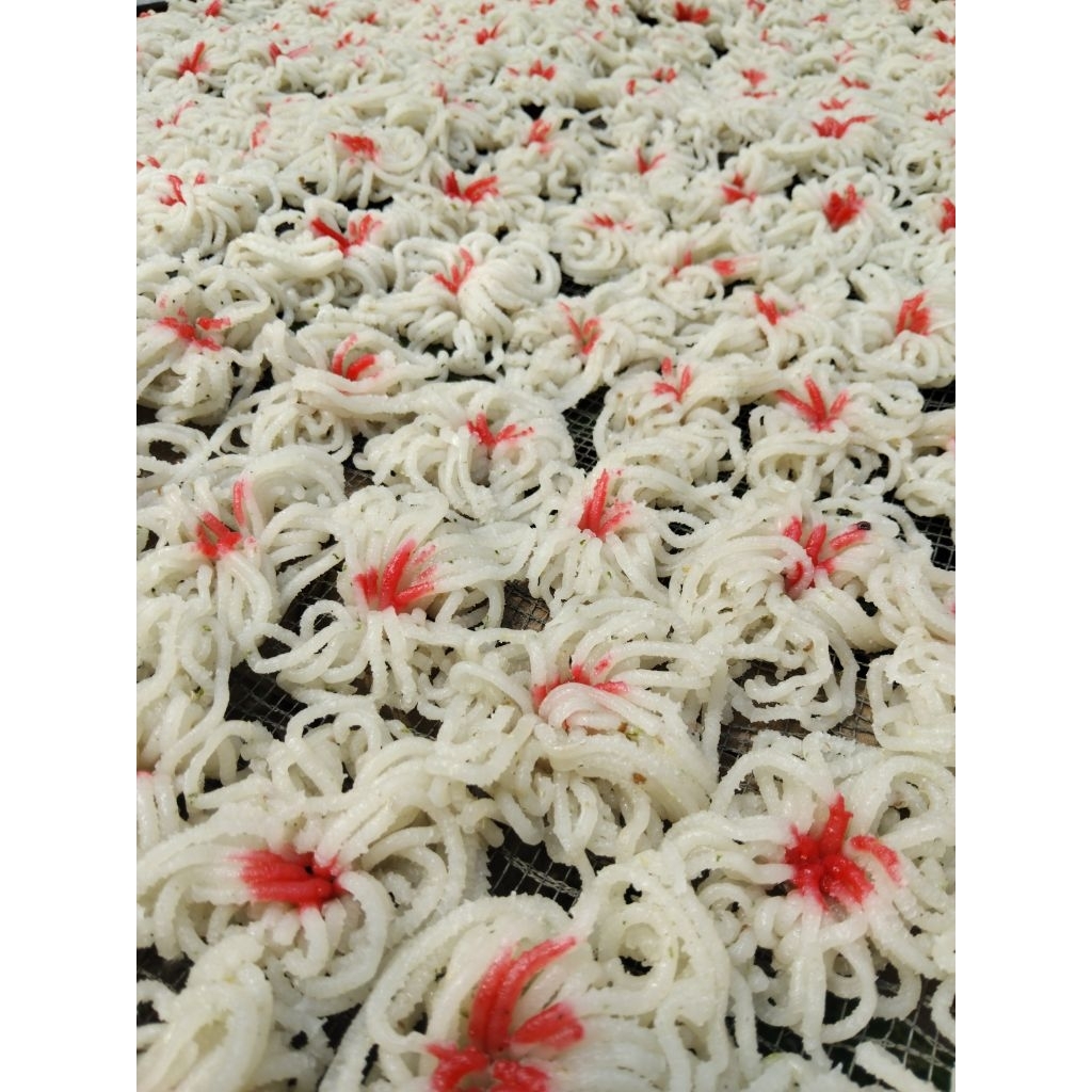 

Krecek pertulo/Krupuk pertulo Kering tinggal goreng