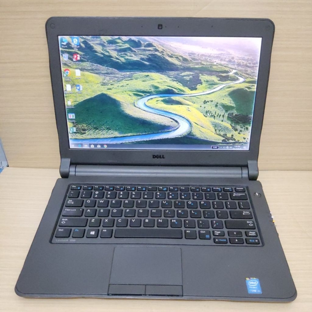 Laptop Dell Latitude 3350 intel core i3 -5005uRam 4gb, HDD 500gbLayar 14 inch