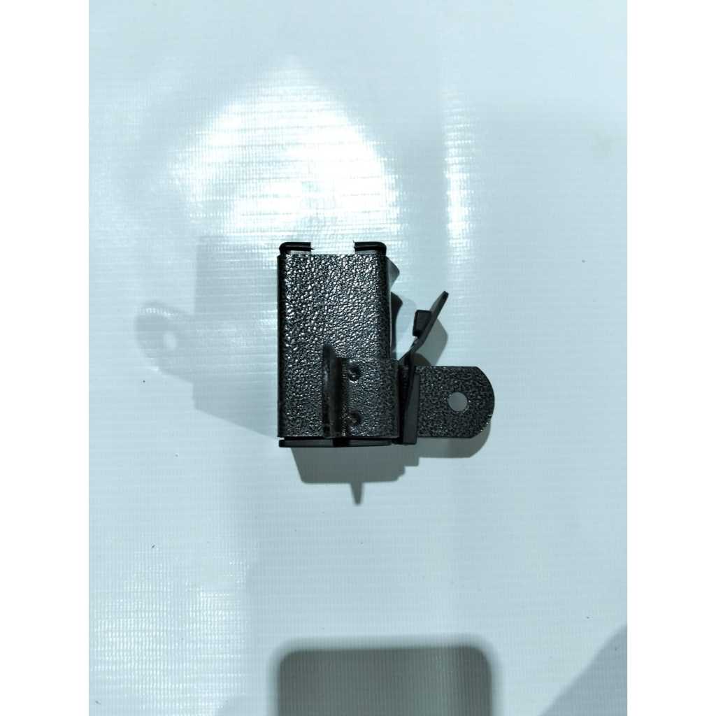 Soket Besi Poros Untuk Tiang Tenda Lipat / Switch Pengunci Tenda Lipat (Untuk Lebar Tiang Tenda 3CM)