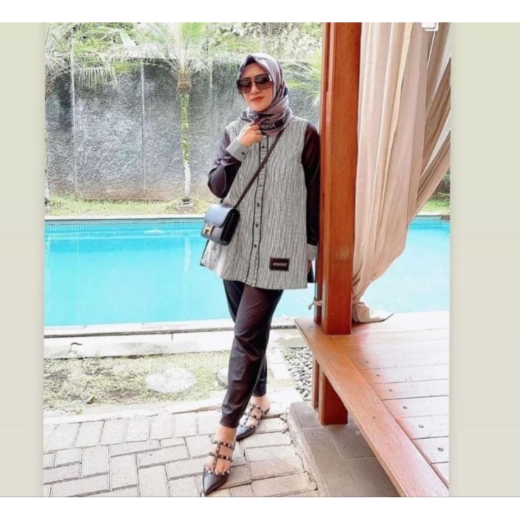 Atasan stripe black by Korina