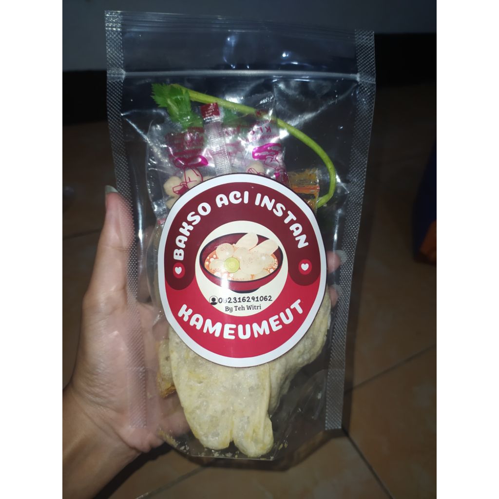 

Bakso aci instan pedas gurih isi ayam suir