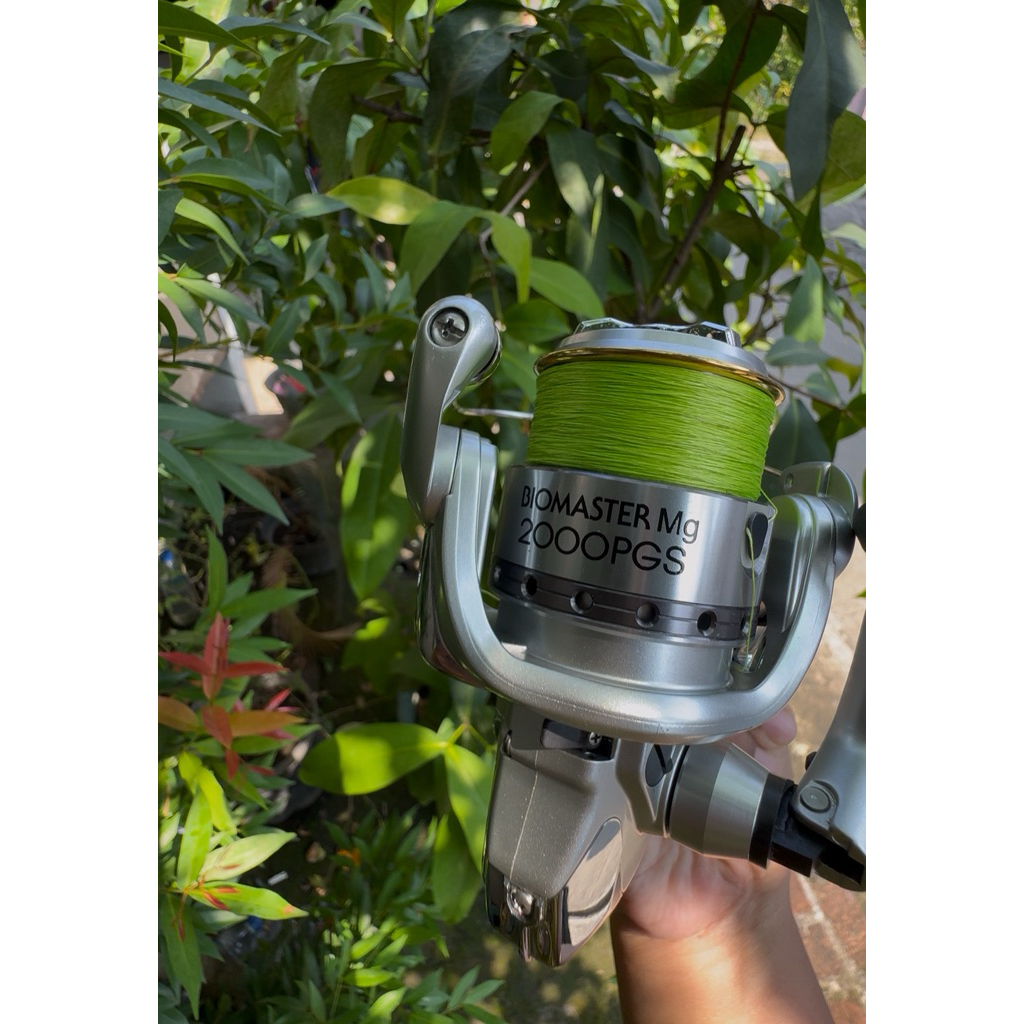 Reel Biomaster 2000PGS Lengkap
