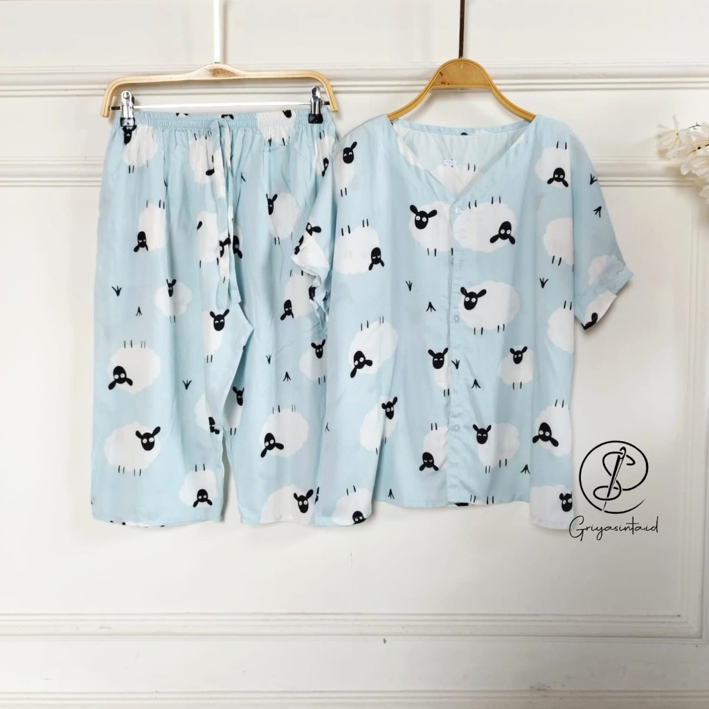 PIYAMA KANCING HITS NON KERAH /  V-NECK PIYAMA / ONESET BUSUI / PIYAMA RAYON V-KERAH 7/8 / HOMEWEAR