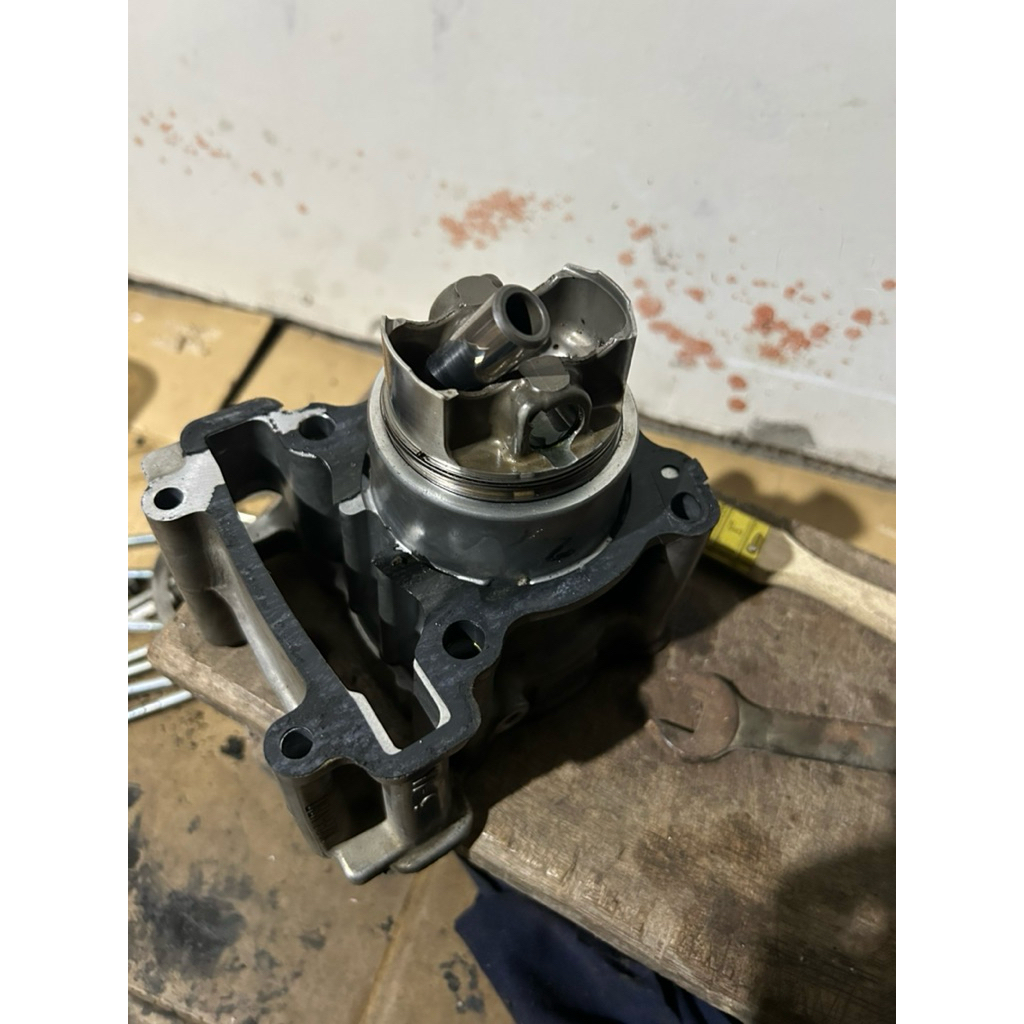 blok seker y1 mx king ,vixion ori belum shock