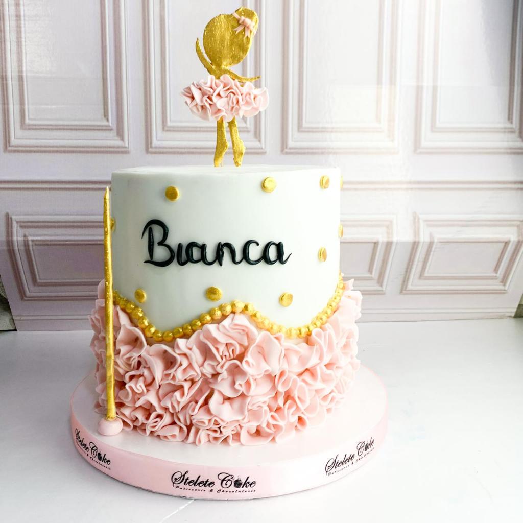

Kue Ulang Tahun/Birthday Cake/Kue Ultah Tema Ballet/Kue Ultah Ballerina/Kue Birthday Jakarta