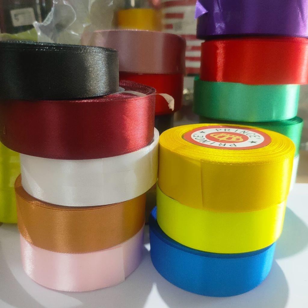 

Pita satin ukuran 2,5cm , pita kerajinan, pita kain