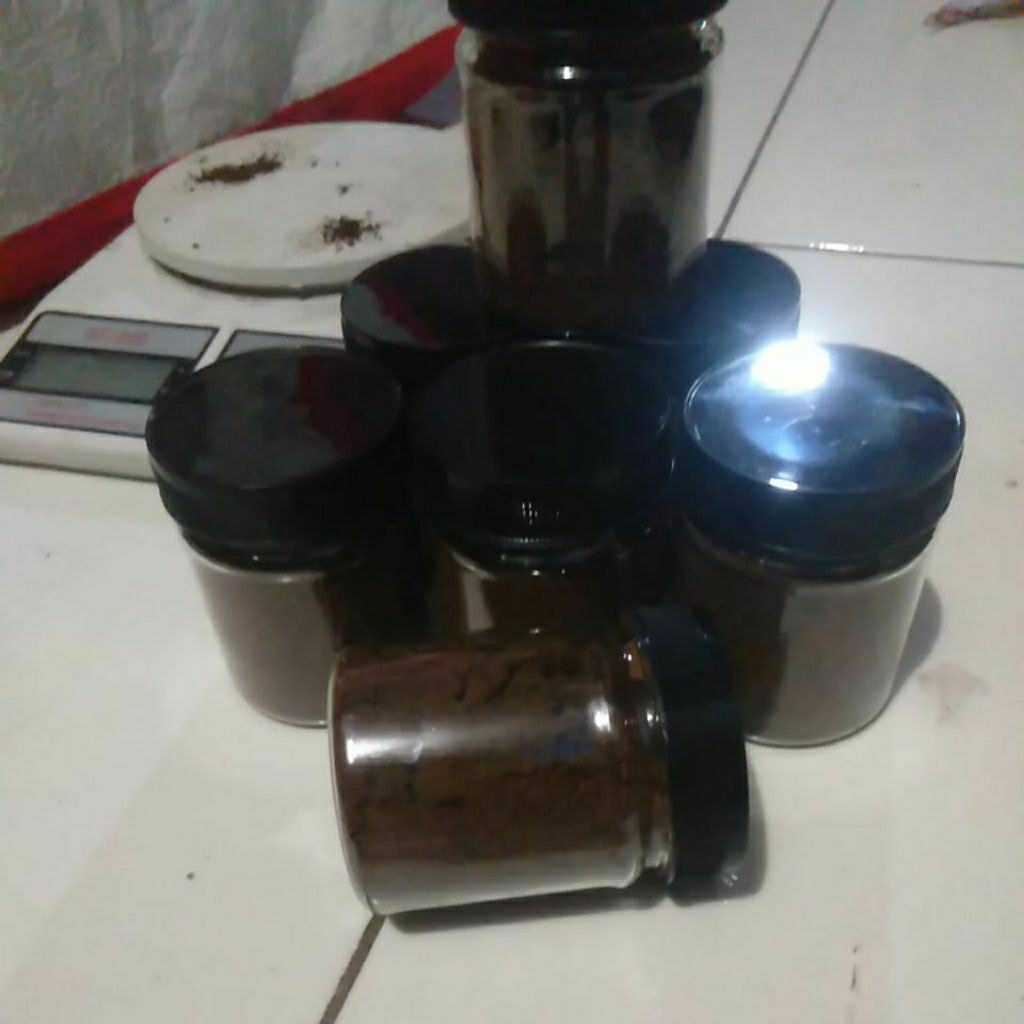 

KOPI BUBUK HALUS ASLI LAMPUNG NON GULA 50 GRAM/TOPLES
