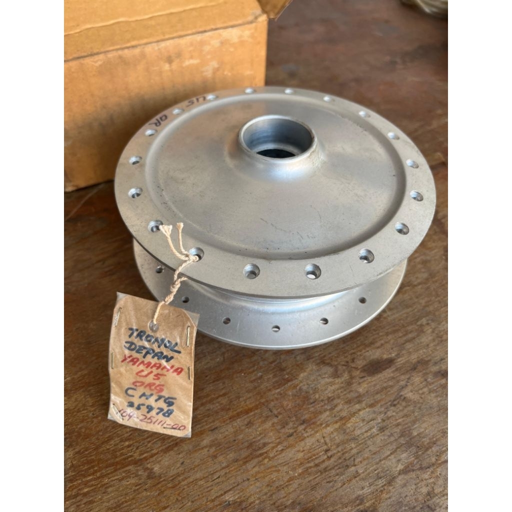 tromol depan yamaha v50 v70 v75 u5 u7 original nos