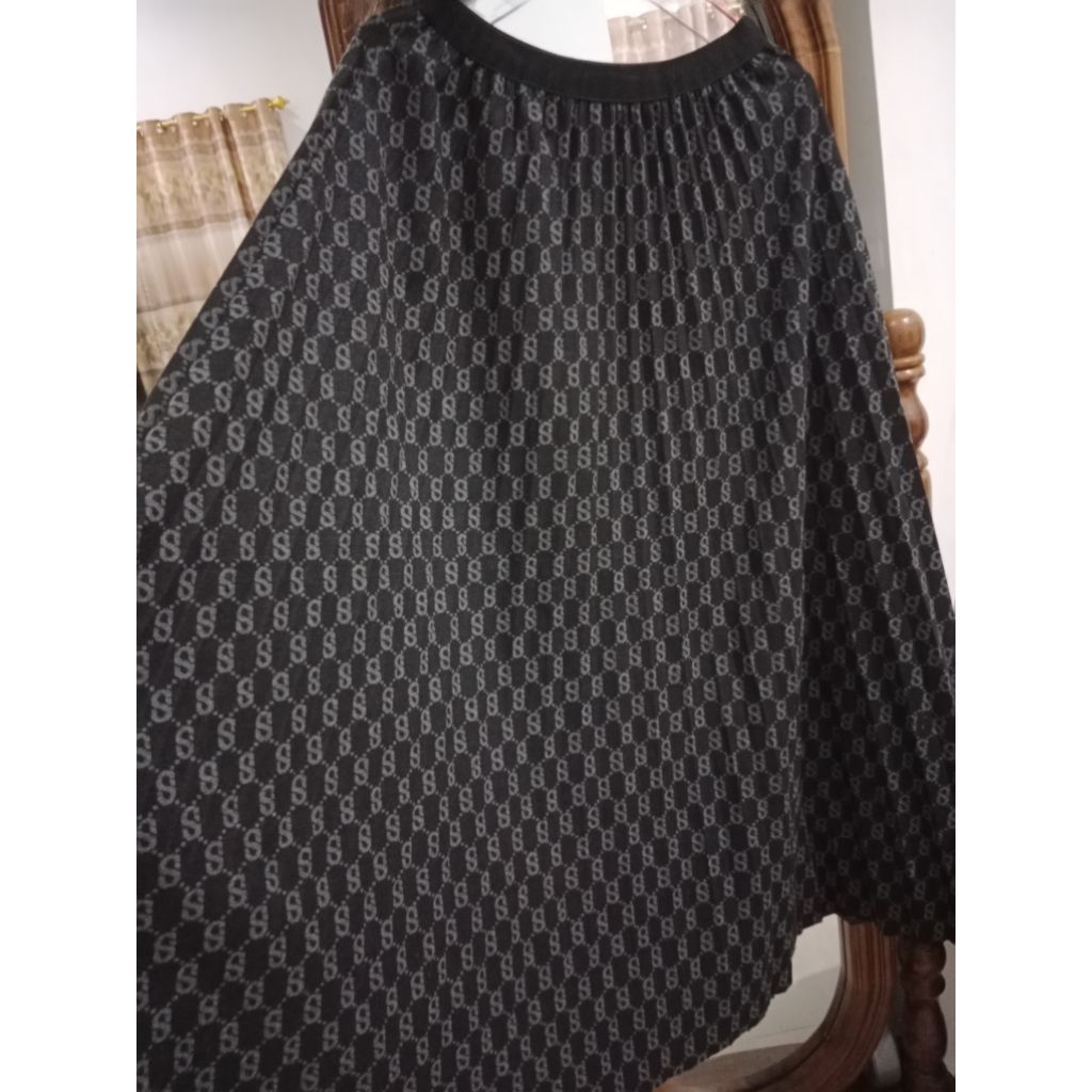 Buttonscarves Monogram Skirt / Rok monogram Black RARE ITEM