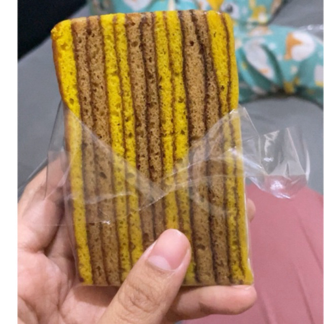 

Lapis Legit Slice