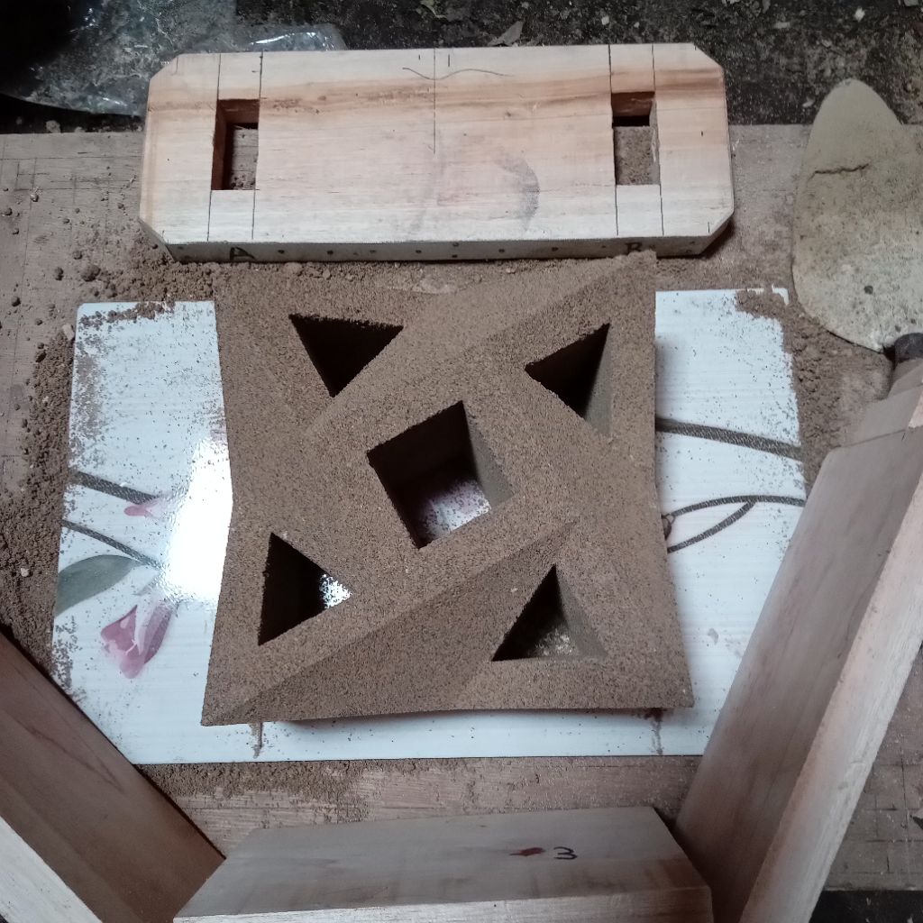 Cetakan Loster Motif Kincir | Bahan Kayu | Tumbuk