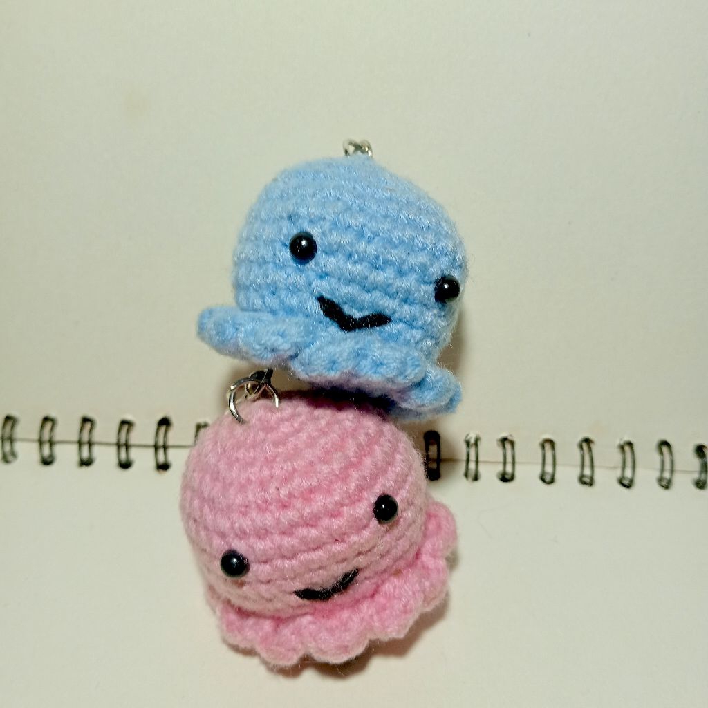 Baby octopus / baby gurita / gurita / gantungan kunci baby octopus