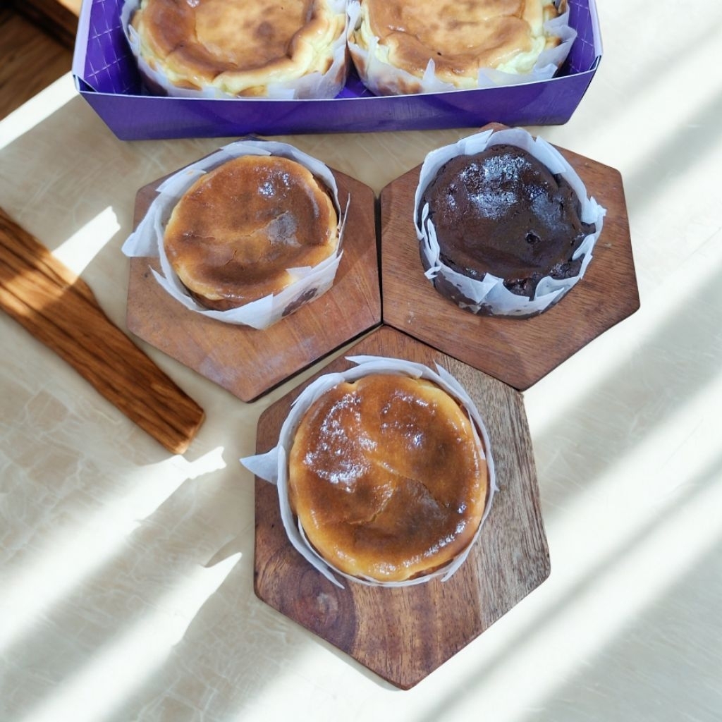 

Mini Gluten Free Bosque Burnt Cheese Cake