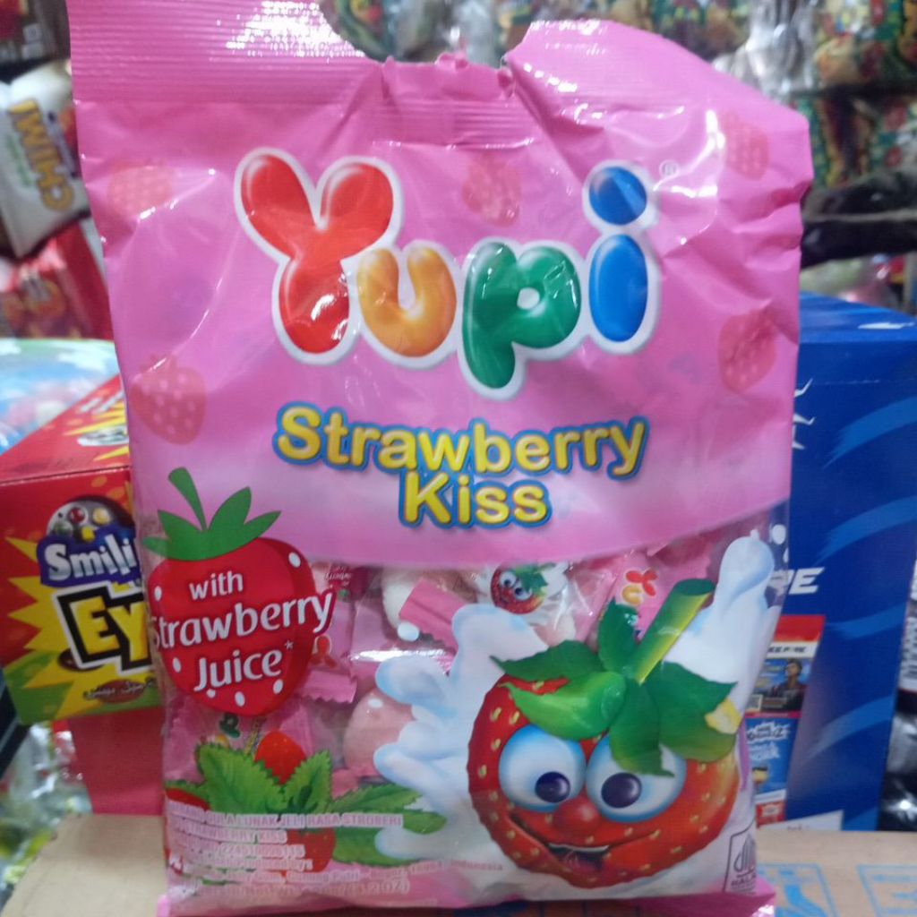 

Yupi love strawberry kiss