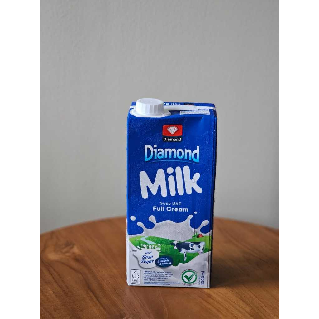 

Susu UHT Diamond Milk Full Cream 1Liter
