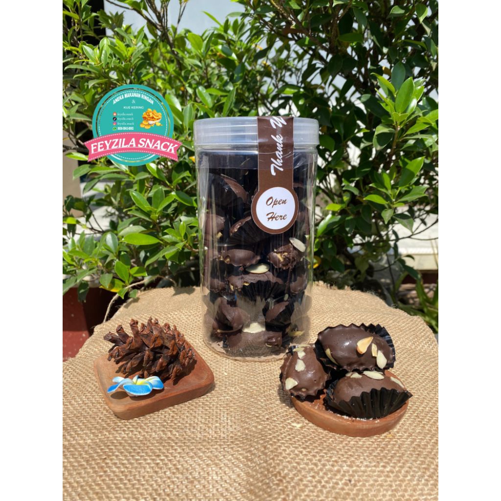 

kue choco almodn coklat almon toples 1000ml