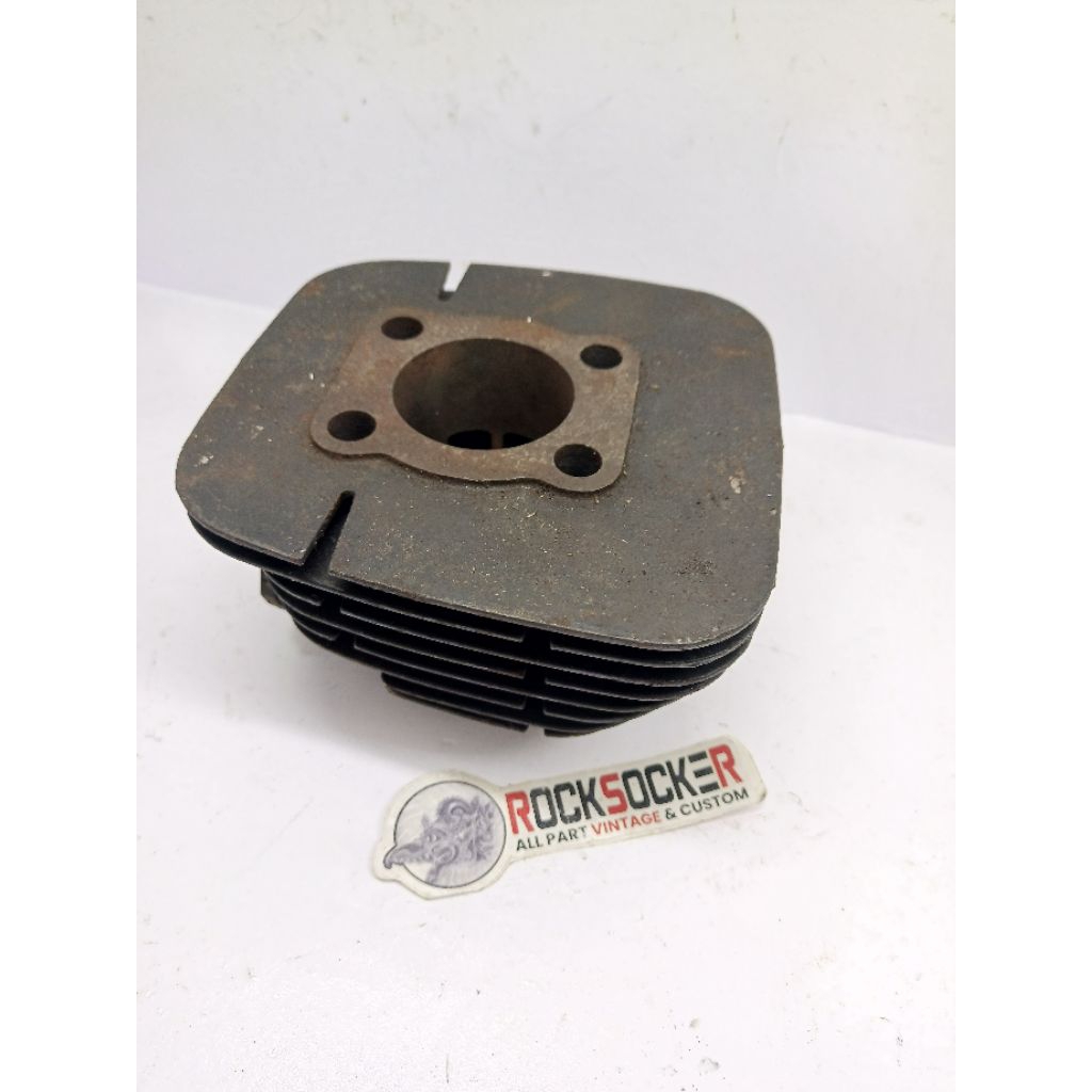 block yamaha ls3 sub dt100 cylinder block yamaha ls3 dt100 nos