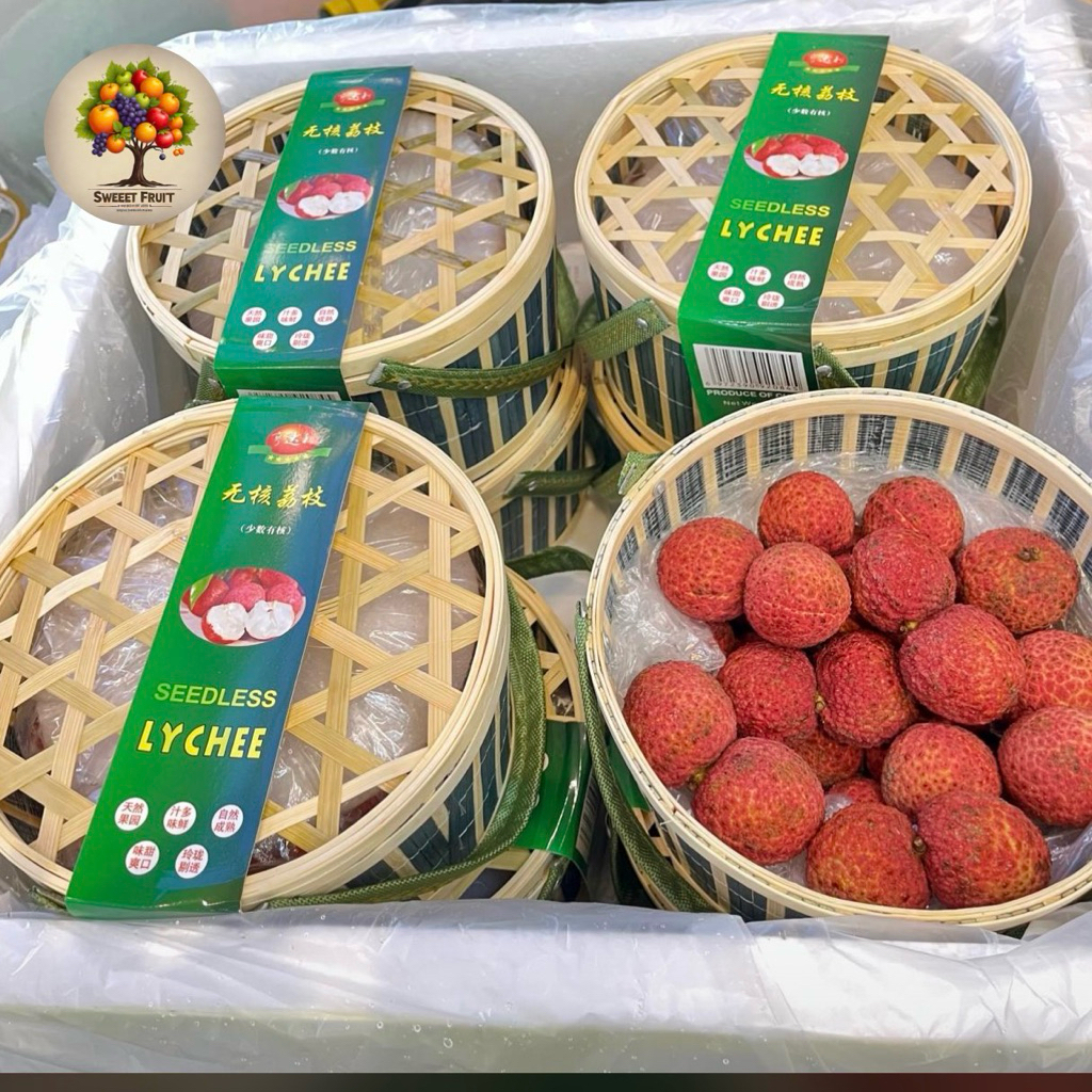 

Lychee Nomy Red Import | Buah Lychee Red Seedless Sweet 1 Kg