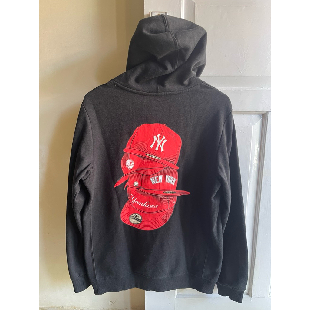 Hoodie Hitam NE MLB