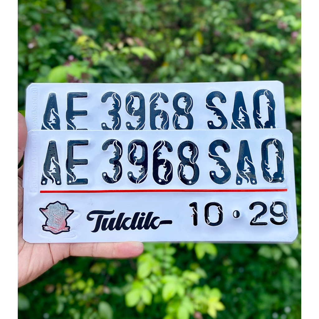 PLAT MOTOR CUSTOM WARNA PUTIH PLAT MOTOR CUSTOM WARNA PUTIH BATIK HITAM