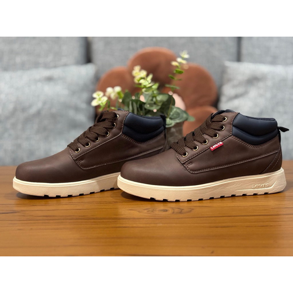 sepatu anak original levis