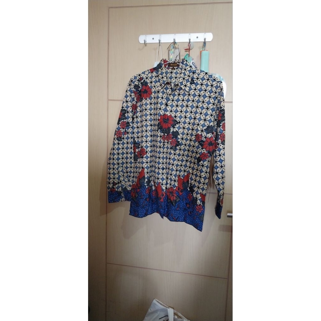 Kemeja Batik Pria Danar Hadi Solo Lengan Panjang