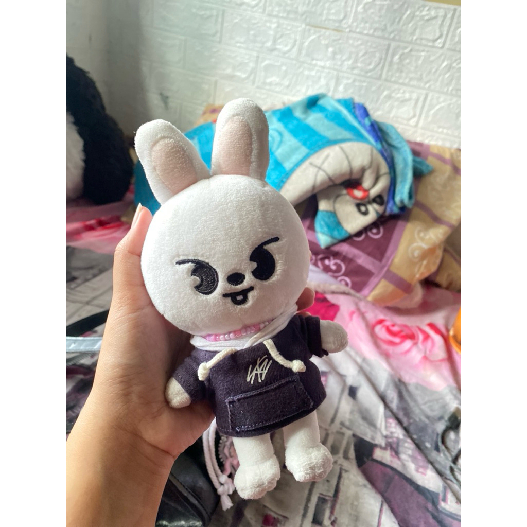 Preloved Leebit Skzoo straykids merch