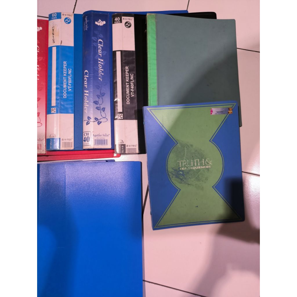 

Sale clear holder binder aksesoris anting eyeliner gantungan bross botol