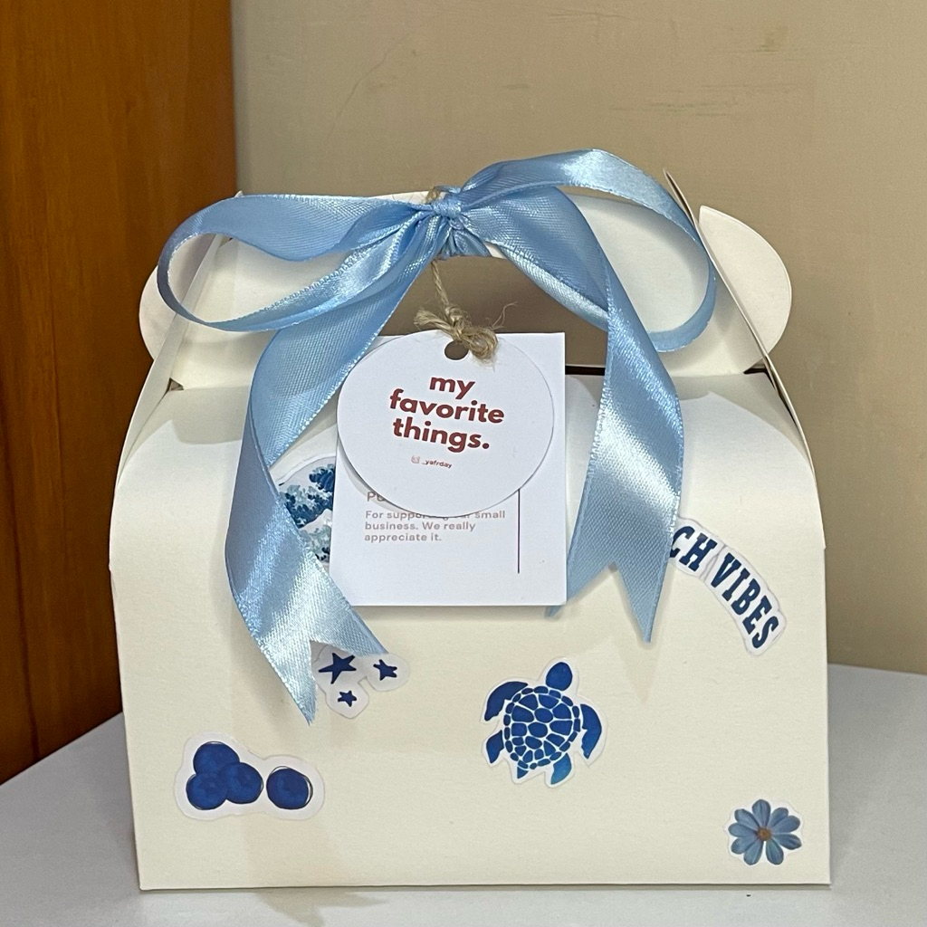 

[Hanya Box aja]Gable Box aesthetic(M) | Kado sempro box | kado ultah | Gift Box