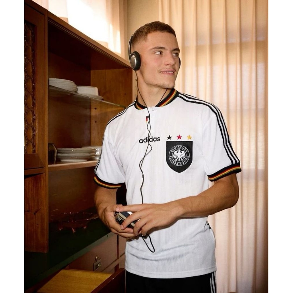 Jersey Bola Vintage — JERMAN Retro Home 1996-98 (Yuro 1996) | WeKa A3/GO Import