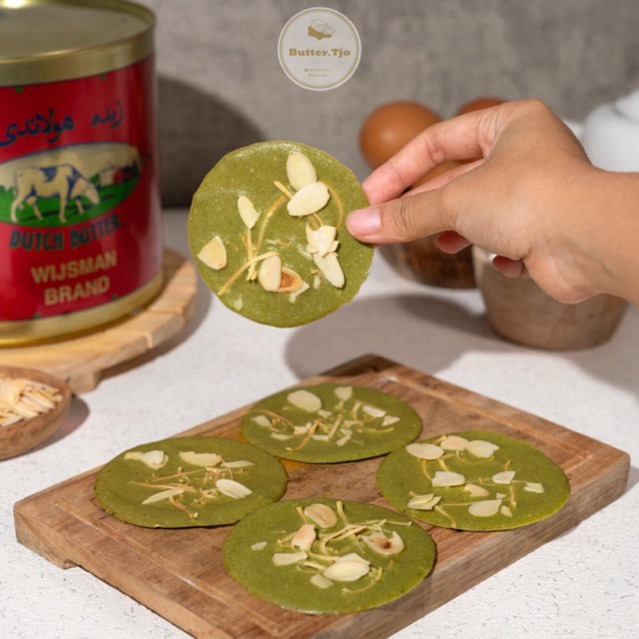 

ALMOND CRISPY GREENTEA BY BUTTER TJO